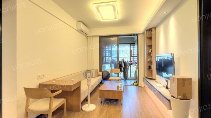 海玥和鸣二手房实景图