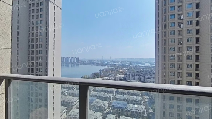 升华翡翠城二手房实景图