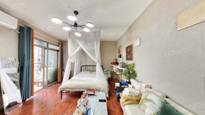 红鼎国际名苑二手房实景图