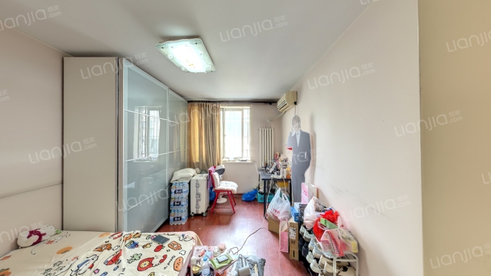 万全里二手房实景图