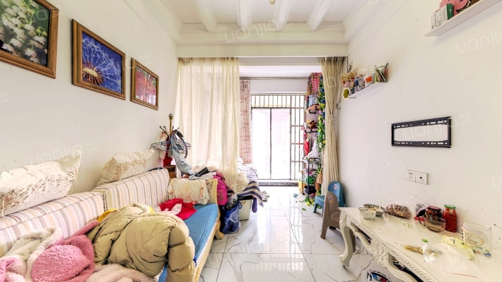 凯南莱弗城二手房实景图