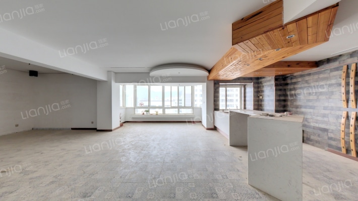 时代广场二手房实景图