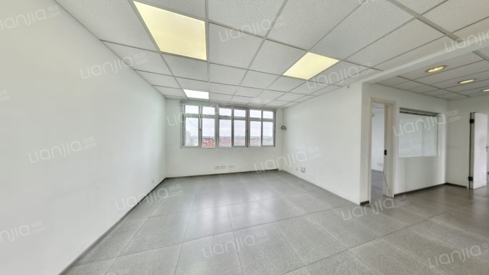 西郊家园(长宁)二手房实景图