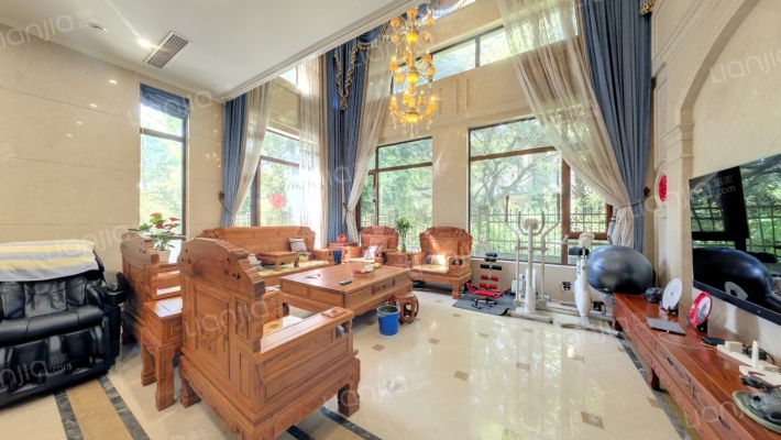 中航云岭一期二手房实景图