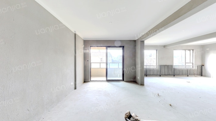 恒厚阳光里二手房实景图