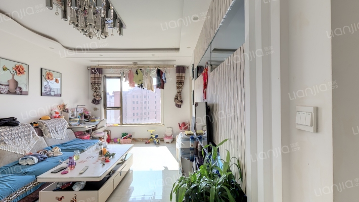 天昱凤凰城A区二手房实景图