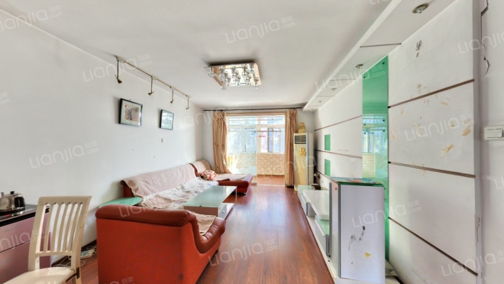 艺术家园二手房实景图