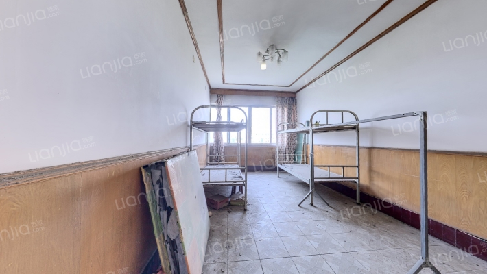 西北市街179号二手房实景图