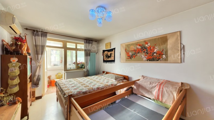 长华里二手房实景图