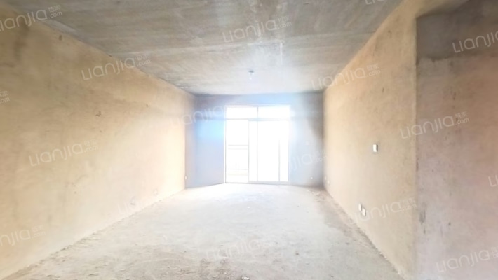 源惠社区二手房实景图