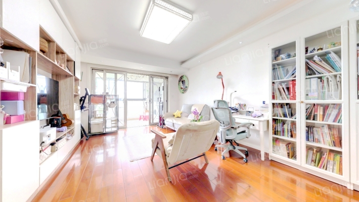 宝宸怡景园二手房实景图