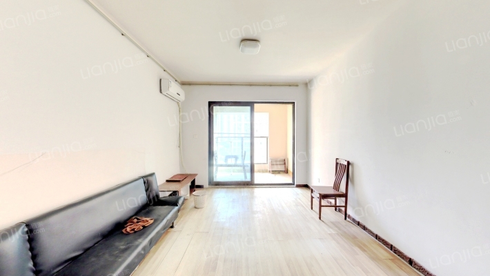 江南世家二手房实景图