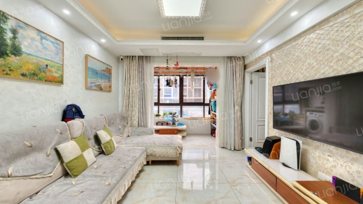 招商依山溪谷花园西苑二手房实景图