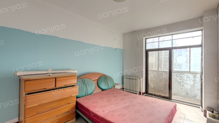 客运段宿舍二手房实景图