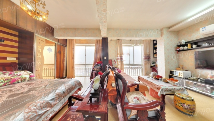 世纪风情一期二手房实景图