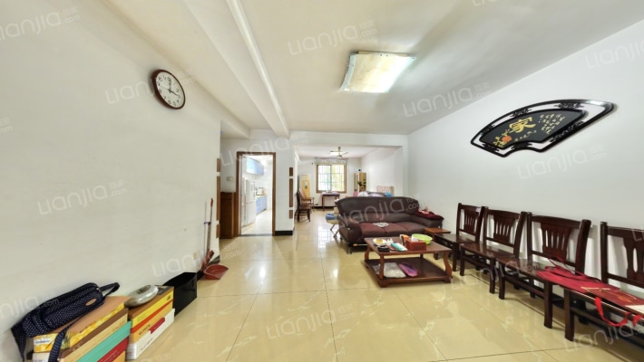 金蓝湾二手房实景图