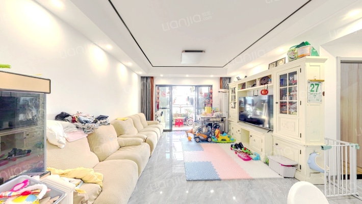 昊龙华庭二手房实景图