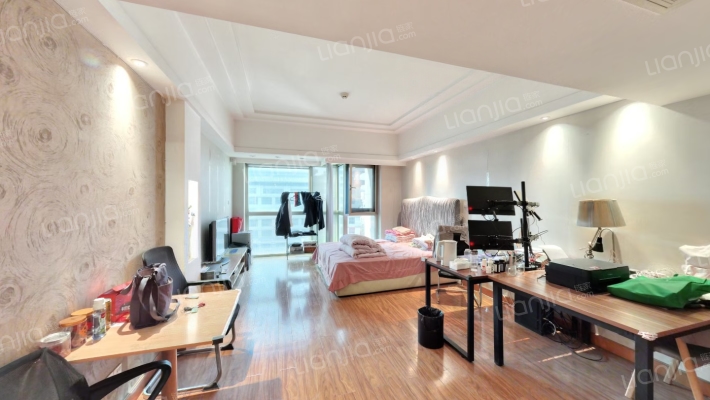 solo公寓二手房实景图