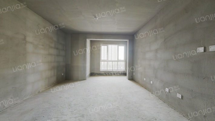 领秀嘉园二手房实景图