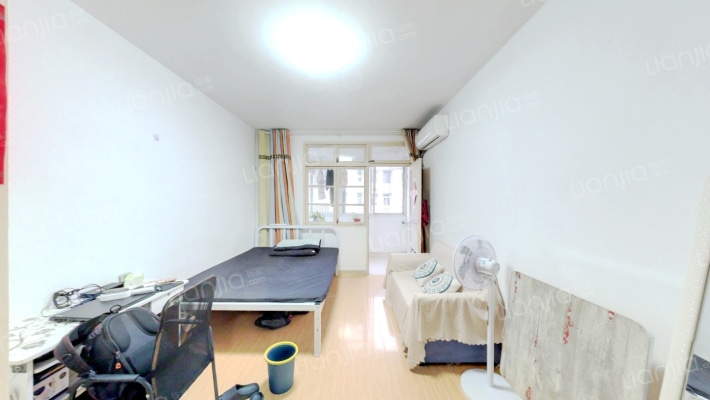 又一居二手房实景图