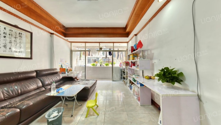 怡合花园二手房实景图