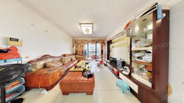 玉翠苑二手房实景图