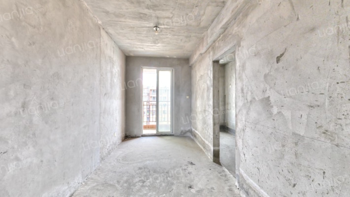 邓园新村二手房实景图