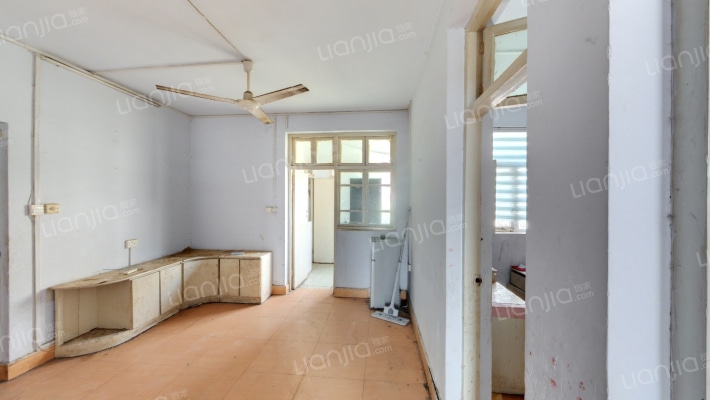 桥南小区二手房实景图