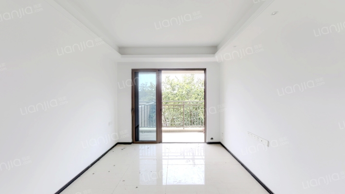 龙光玖龙府二手房实景图