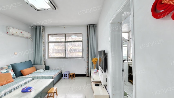 煤建公司住宅楼二手房实景图