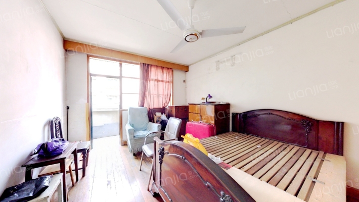 淞滨支路120弄二手房实景图