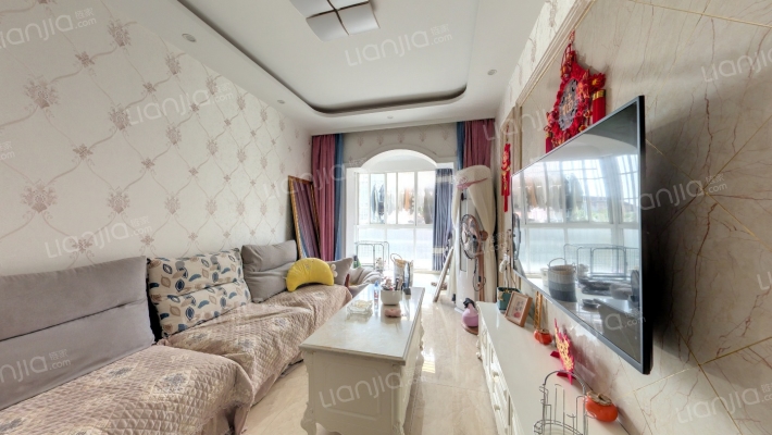 中景名苑二手房实景图