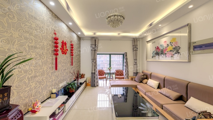 东锦花园二手房实景图