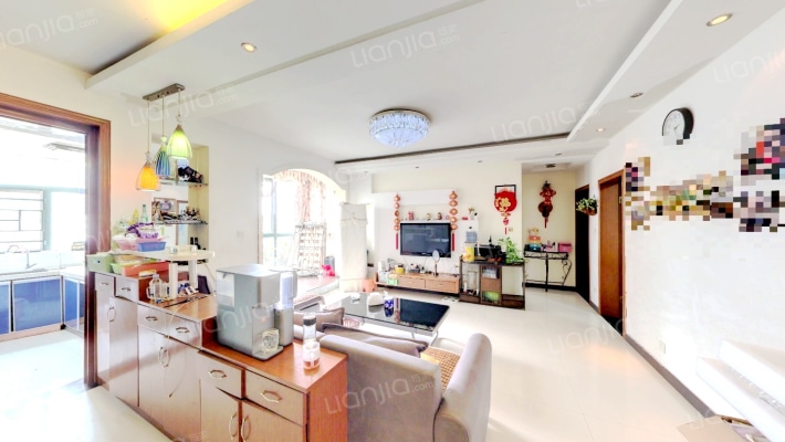 居住主题公园-凯旋银座二手房实景图