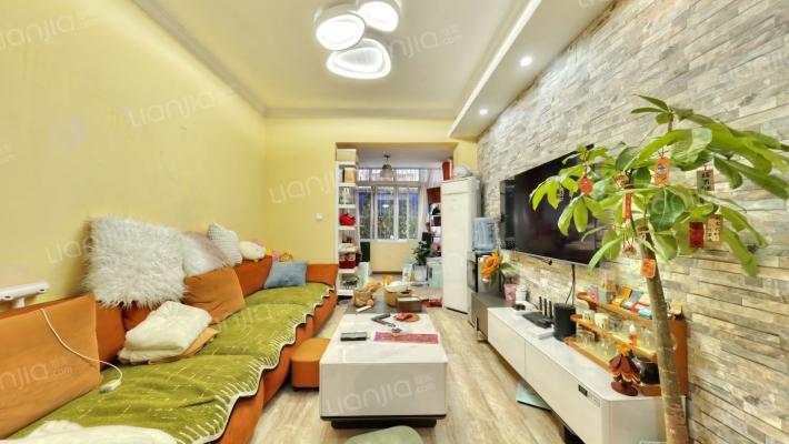 玉林横街19号二手房实景图