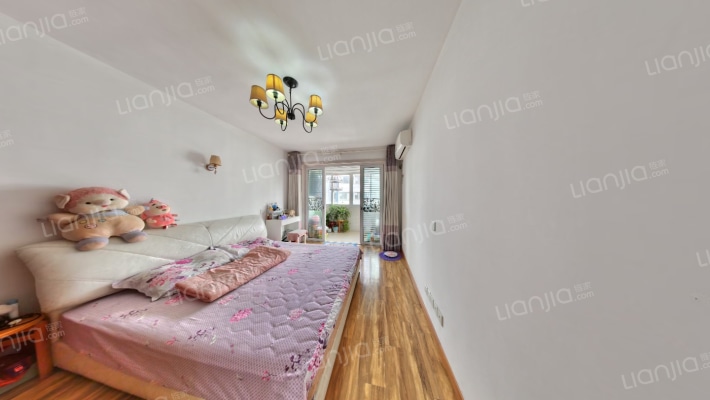 合班村122号二手房实景图