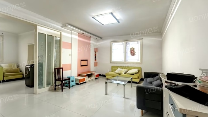 康居嘉苑二手房实景图