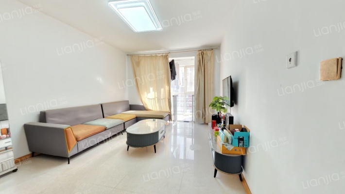 香颂二手房实景图