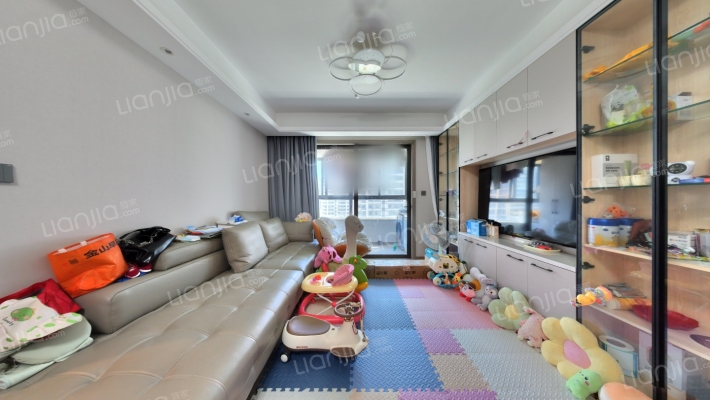 中粮·悦揽天地二手房实景图