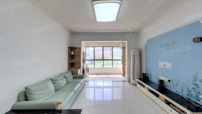 朗贤·奥特莱斯小镇二手房实景图