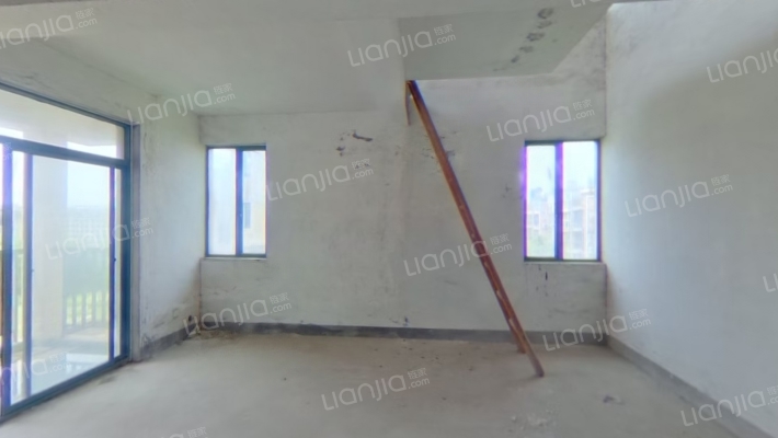 申华翡翠城二手房实景图