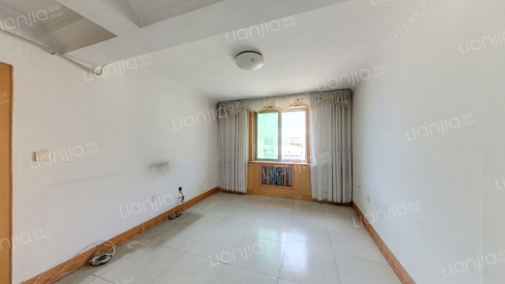 龙海花苑一期 二手房实景图