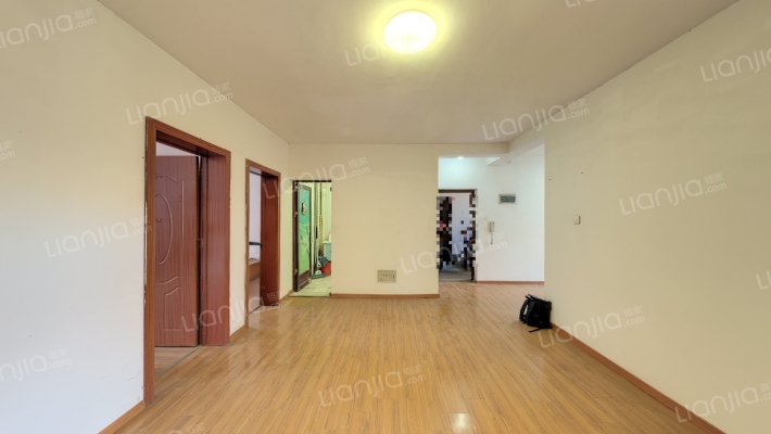 安泰苑小区二手房实景图