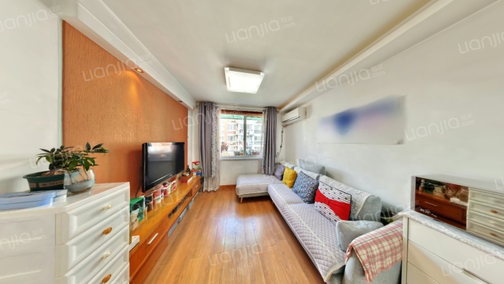 清泰小区二手房实景图