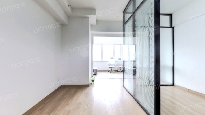 绿地欢乐颂二手房实景图