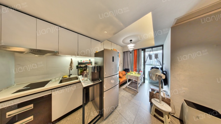 会展湾水岸二手房实景图