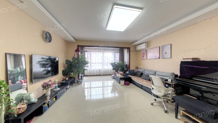师大艺术产业园二手房实景图