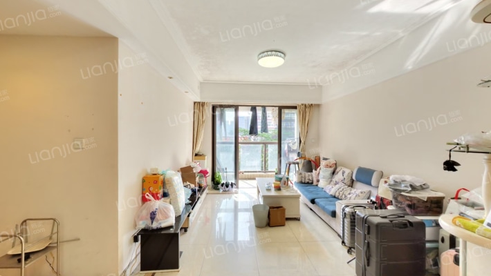 保利西雅图一期二手房实景图