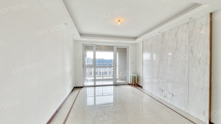 荣盛锦绣观邸三期二手房实景图