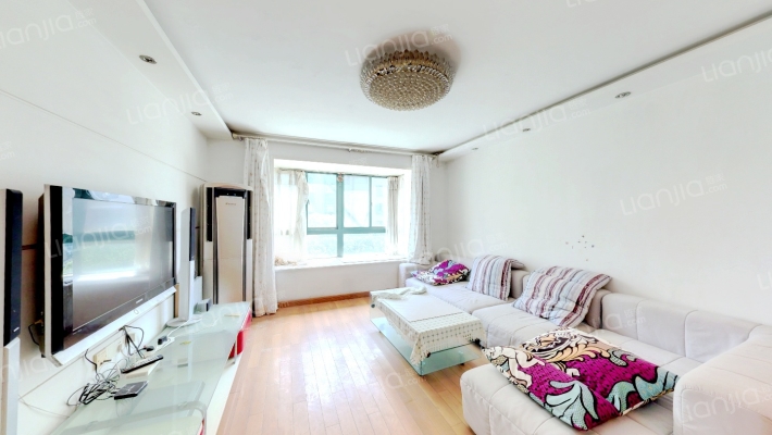 星河翠庭二手房实景图